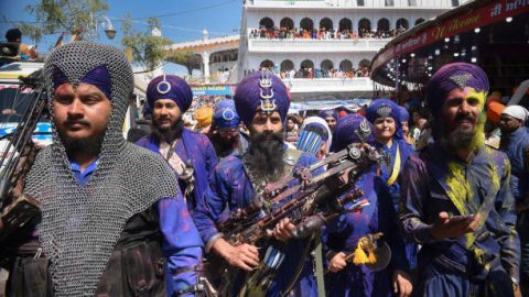 ANANDPUR SAHIB, INDIA - MARCH 13: Lakhs of devotees and Nihangs visited Anandpur Sahib and Kiratpur Sahib during the Three-day Hola Mohalla festival to pay their obiesance at various gurdwaras including Takht Sri Kesgarh Sahib on March 13, 2017 in Anandpur Sahib, India.(Photo by Sanjeev Sharma/Hindustan Times via Getty Images)