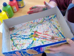Marble painting in shoe box