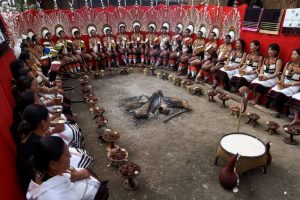 Rituals in Mim kut festival